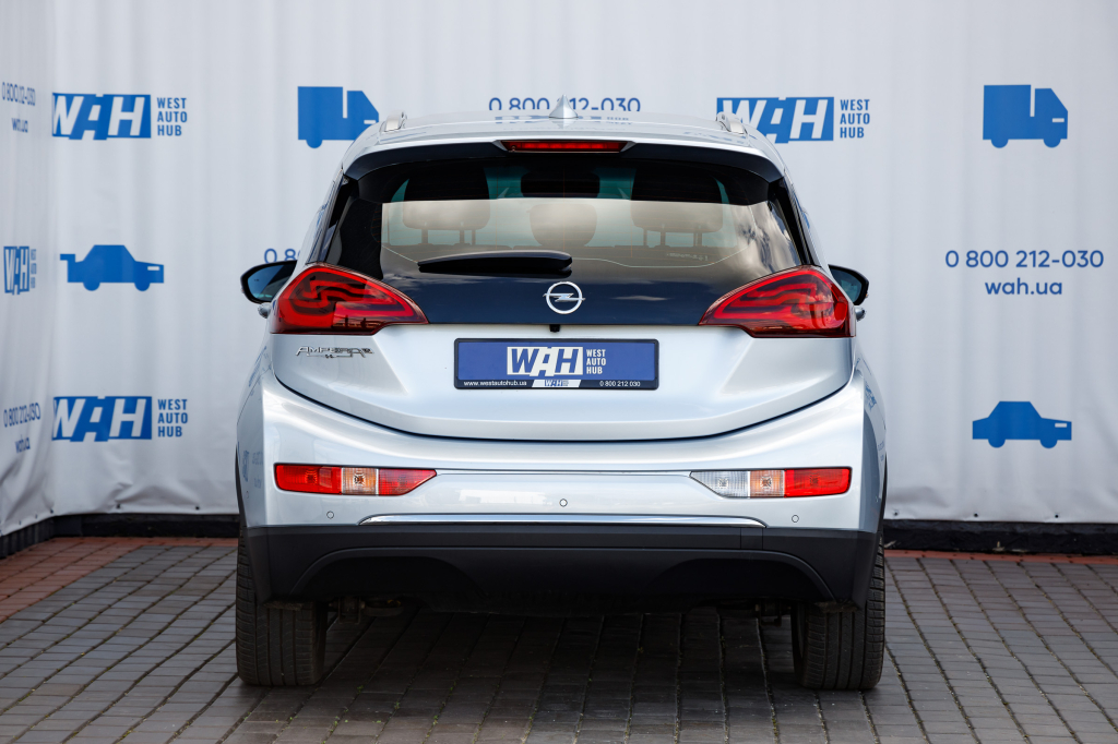 Opel Ampera-e 2018 фото 5