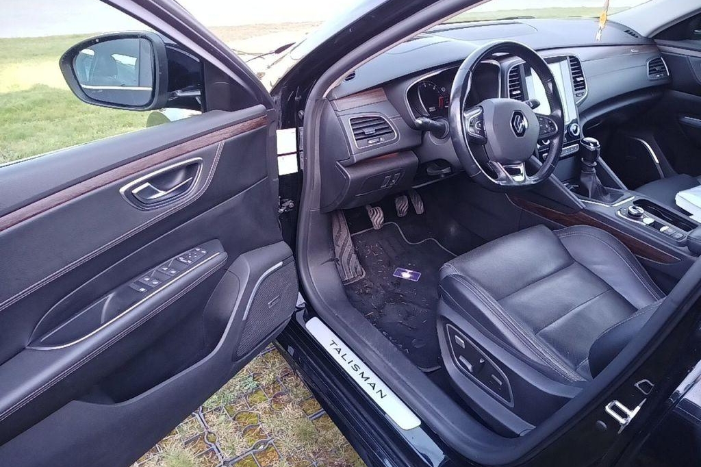 Renault Talisman Grand tour 2016 фото 13