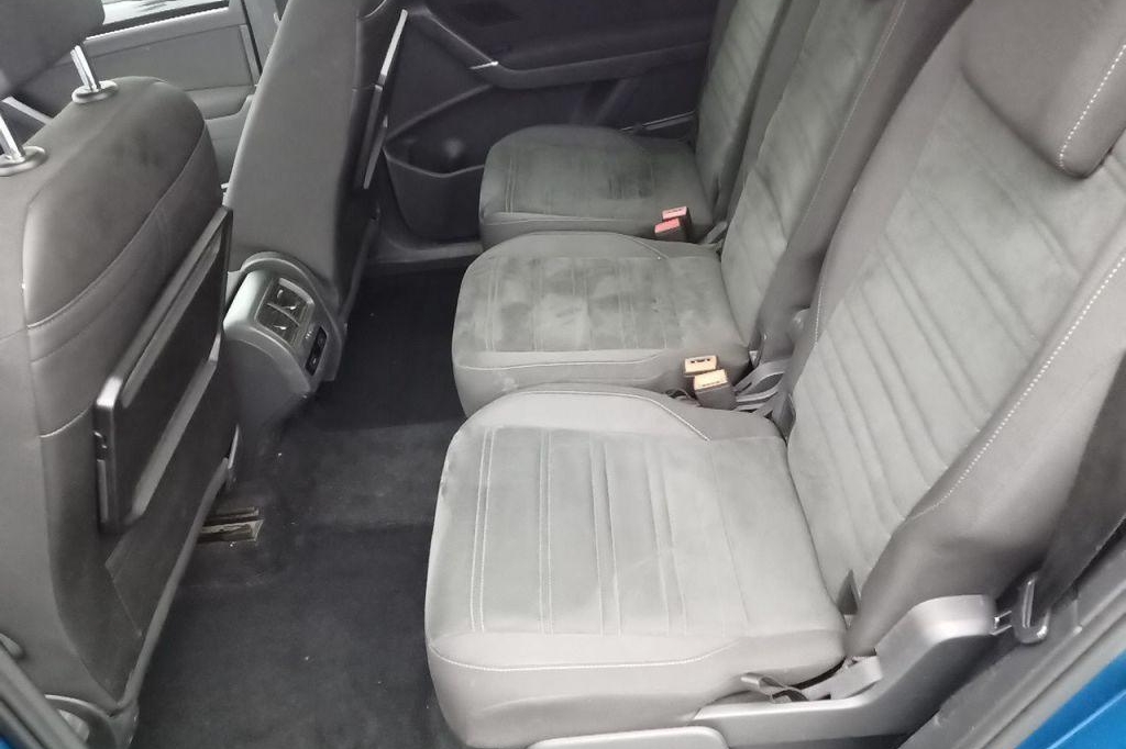 Volkswagen Touran 2017 фото 18