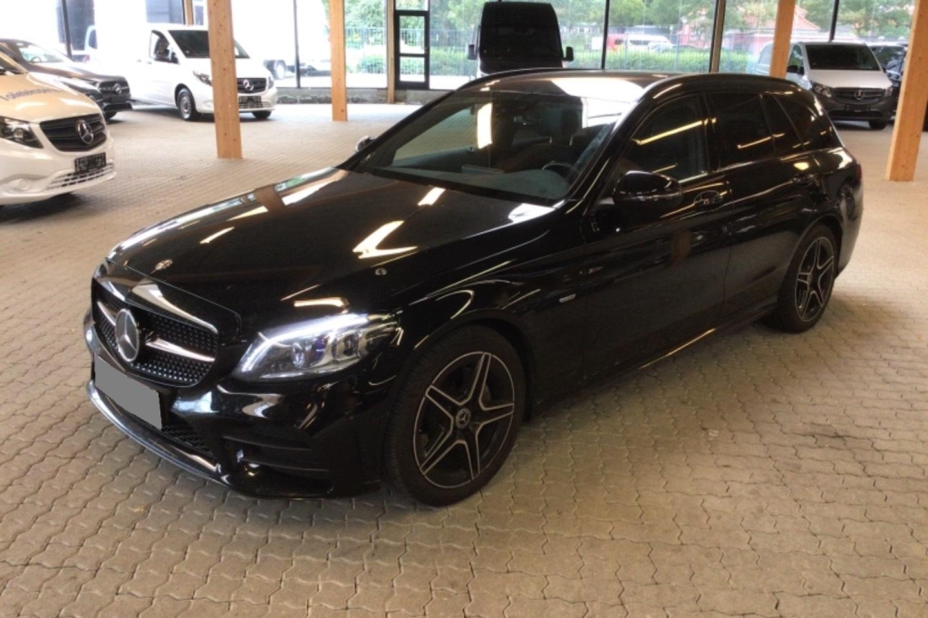 Mercedes-AMG C-Klasse 2021 фото 6