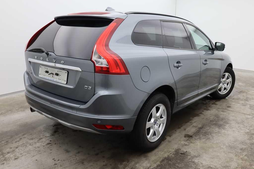 Volvo XC60 2017 photo 3