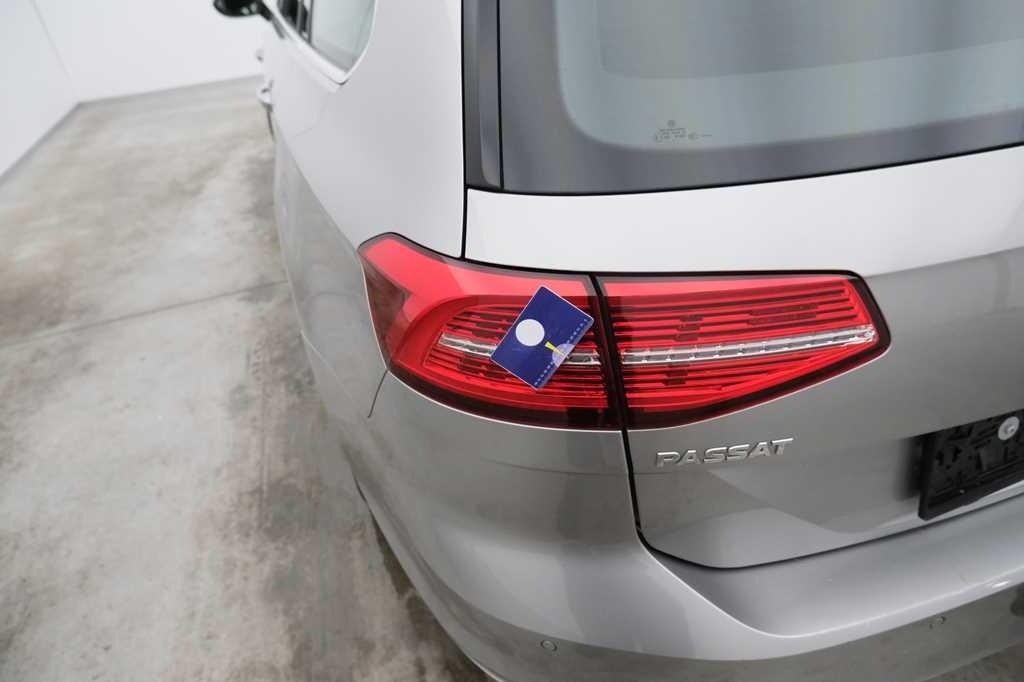 Volkswagen Passat Variant 2017 photo 23