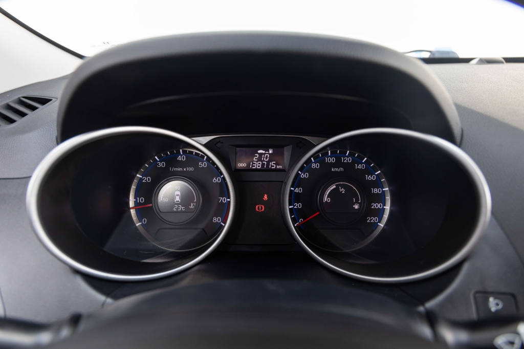 Hyundai ix35 2014 фото 14