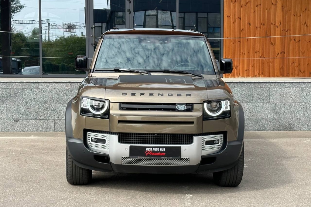 Land Rover Defender 2020 photo 1