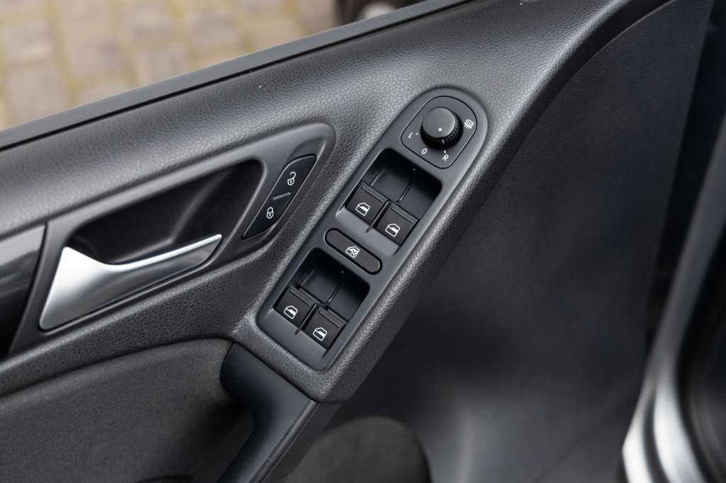 Volkswagen Golf 2009 фото 10