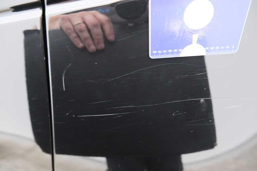 Land Rover Range Rover Velar 2019 фото 45