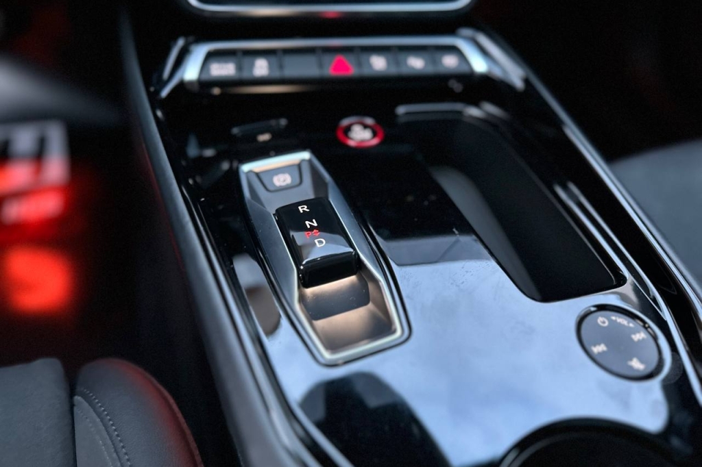 Audi RS e-tron GT 2021 фото 26