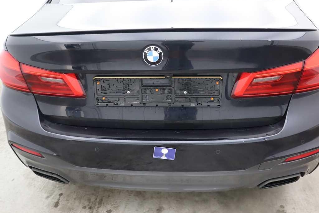 BMW 5 Series 2018 photo 13