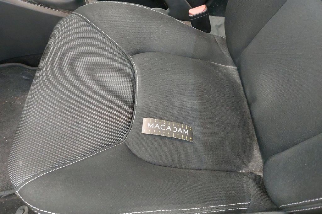 Renault Clio 2016 фото 8