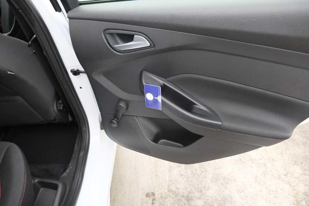 Ford Focus Turnier 2017 photo 8
