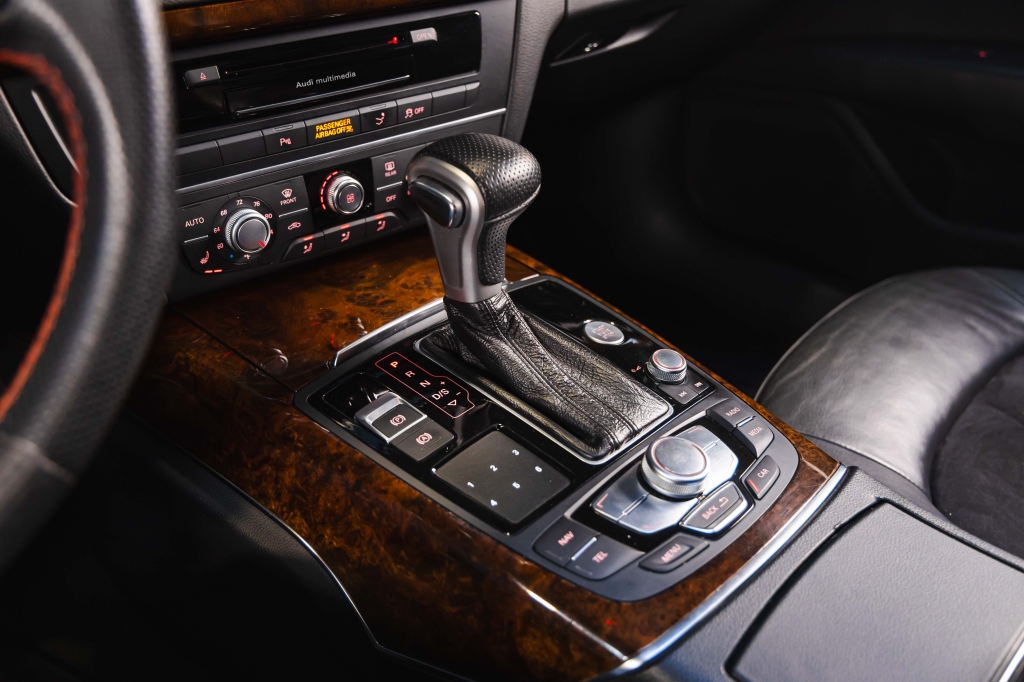 Audi A7 2012 фото 32