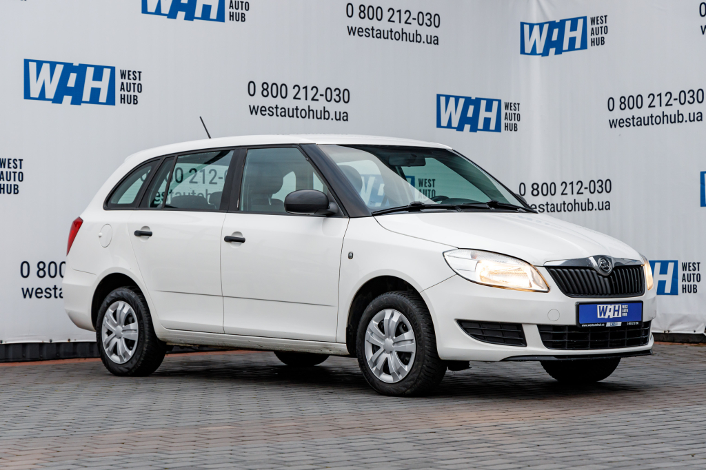 Skoda Fabia 2014 фото 3