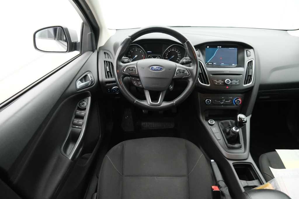 Ford Focus Tunier 2016 фото 6