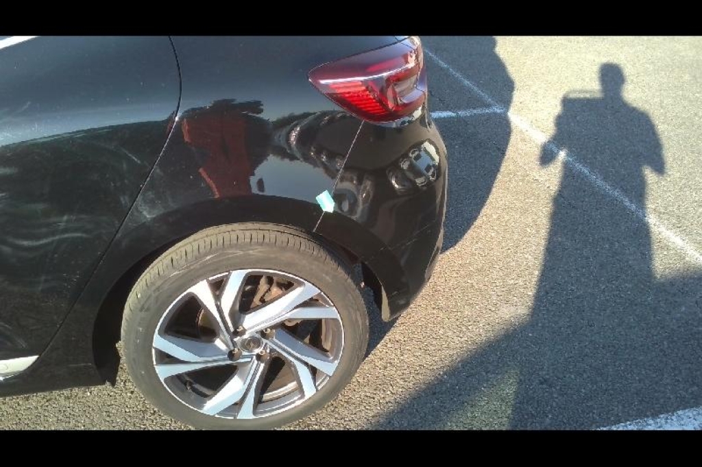 Renault Clio 2019 photo 16