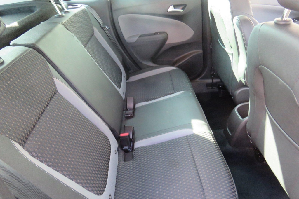 Opel Crossland X 2020 фото 4