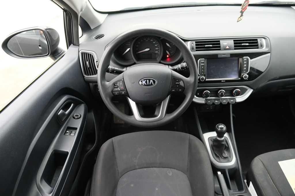 Kia Rio 2017 фото 2