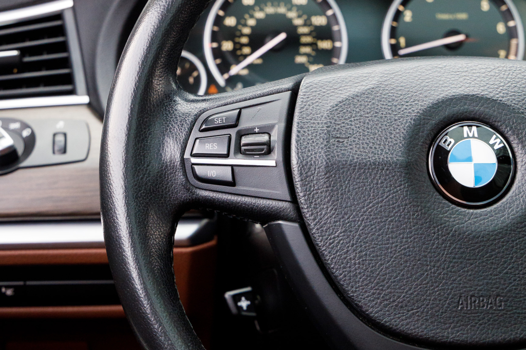 BMW 535 GT 2013 фото 11