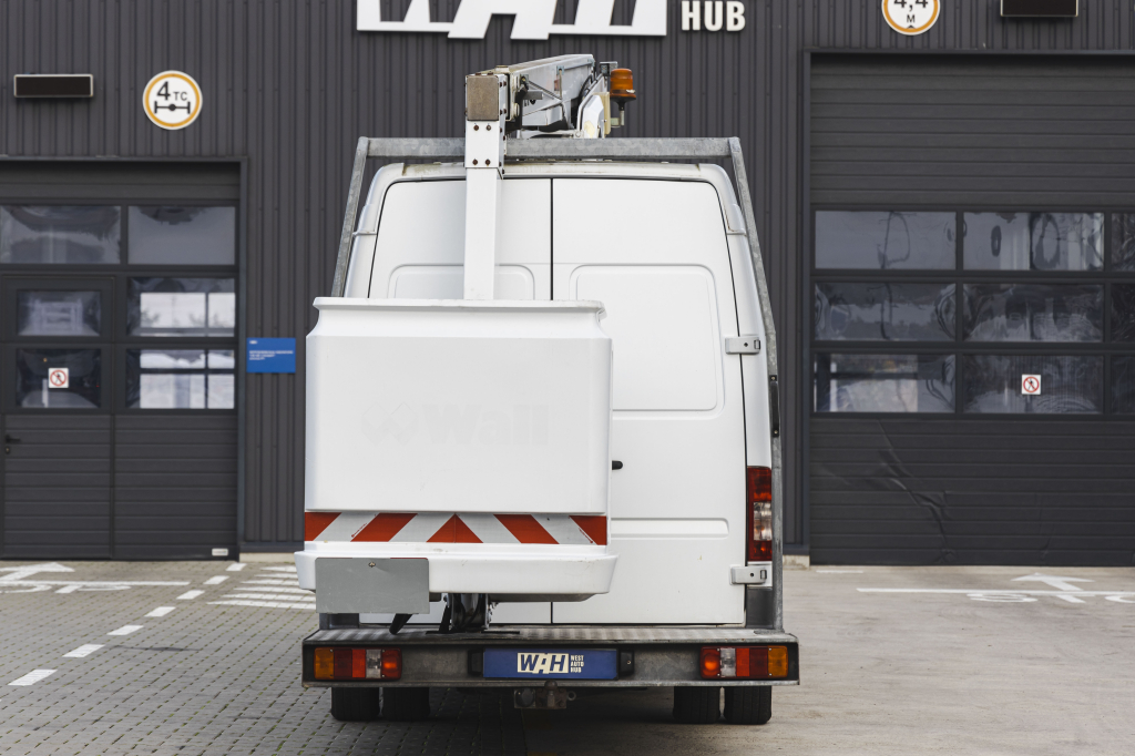 Mercedes-Benz Sprinter 2004 фото 7