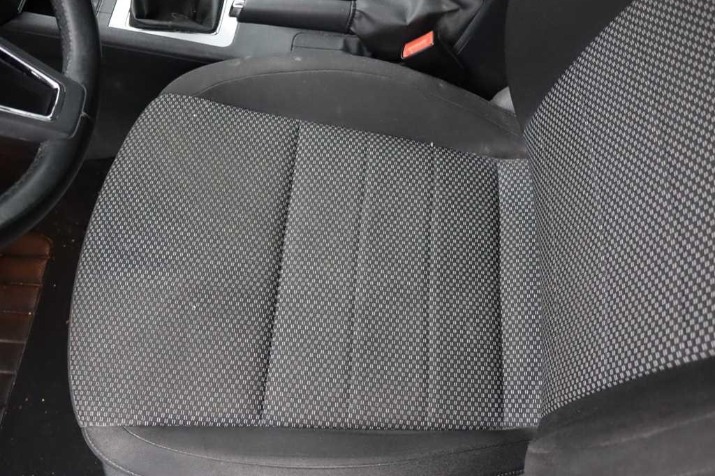 Skoda Octavia Combi 2016 фото 24