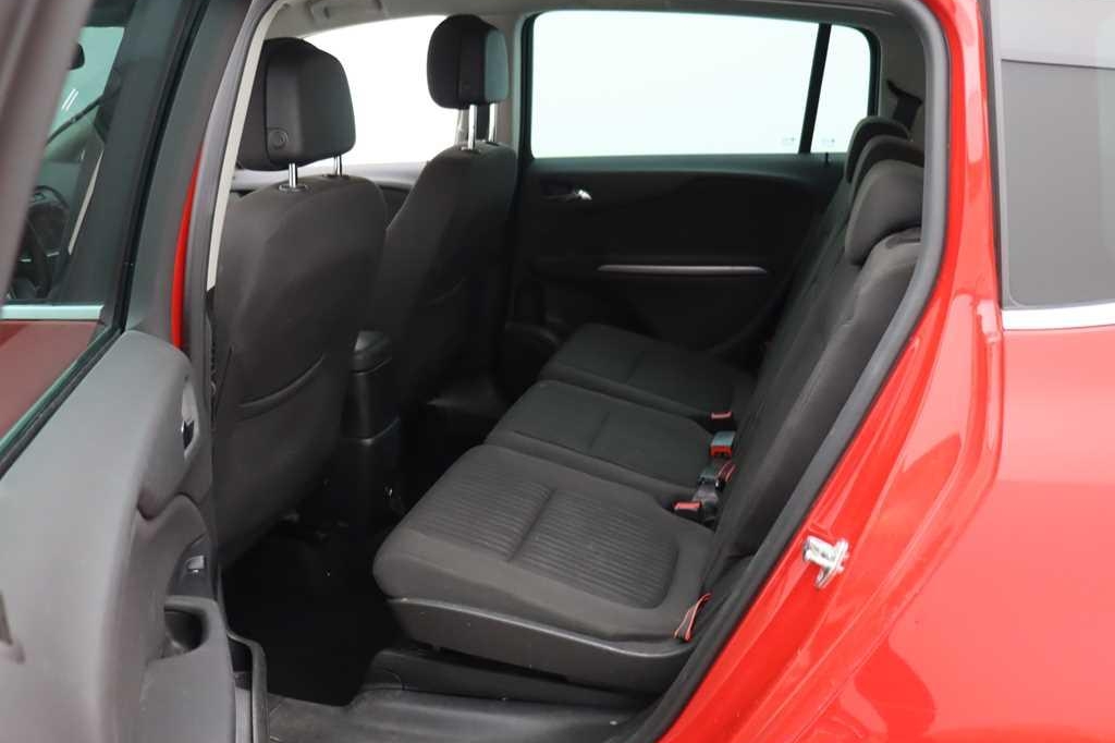 Opel Zafira 2017 photo 3