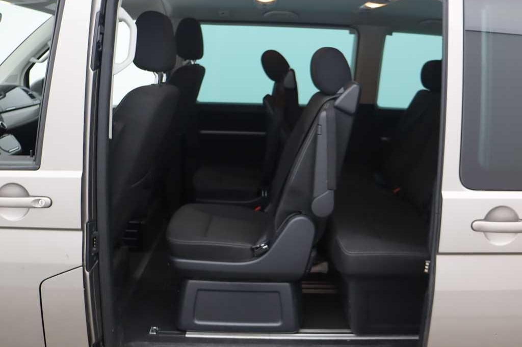 Volkswagen Multivan 2017 photo 4