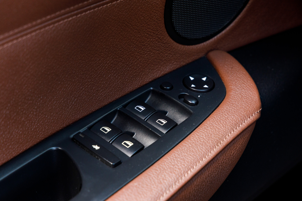 BMW X5 xDrive 35і 2011 фото 34