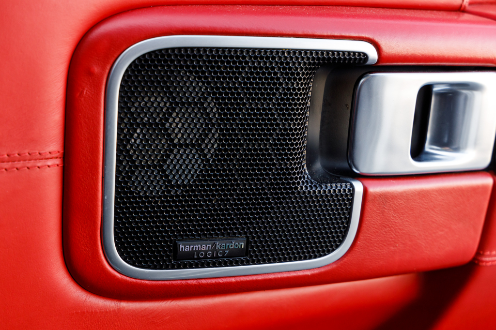 Land Rover Range Rover Vogue 2011 photo 6