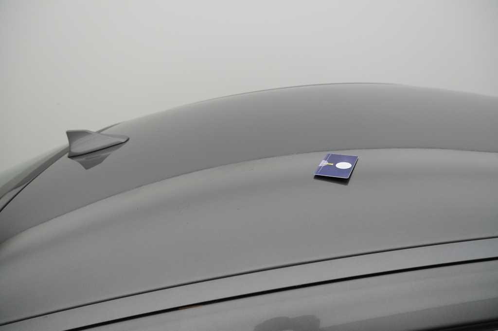 Jaguar XE 2015 фото 60