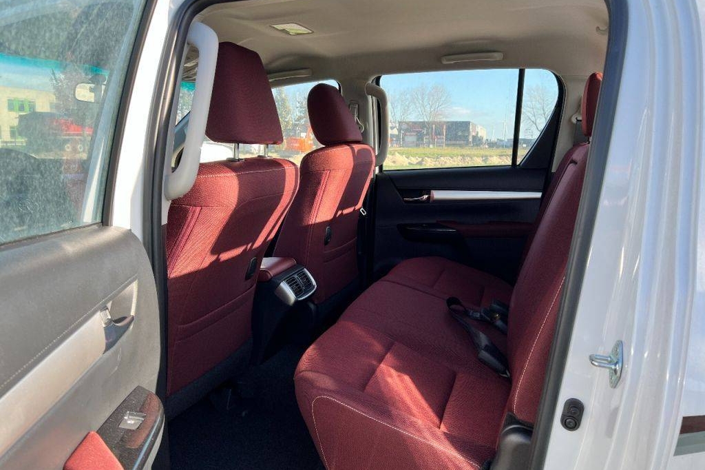 Toyota Hilux GLX SR5 4X4 2.4D 2023 фото 9