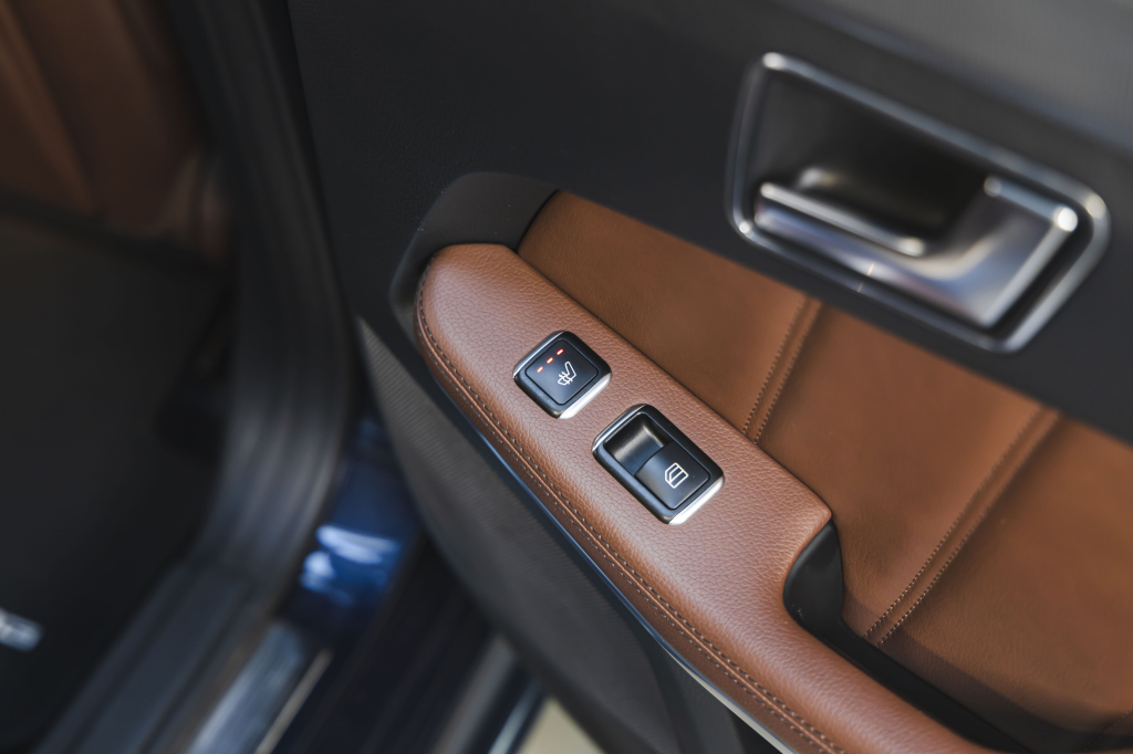 Mercedes-Benz E-Class E350 2014 photo 30