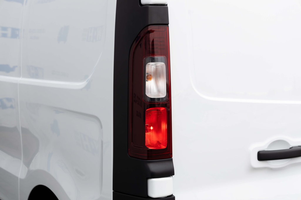 Renault Trafic 2019 фото 12