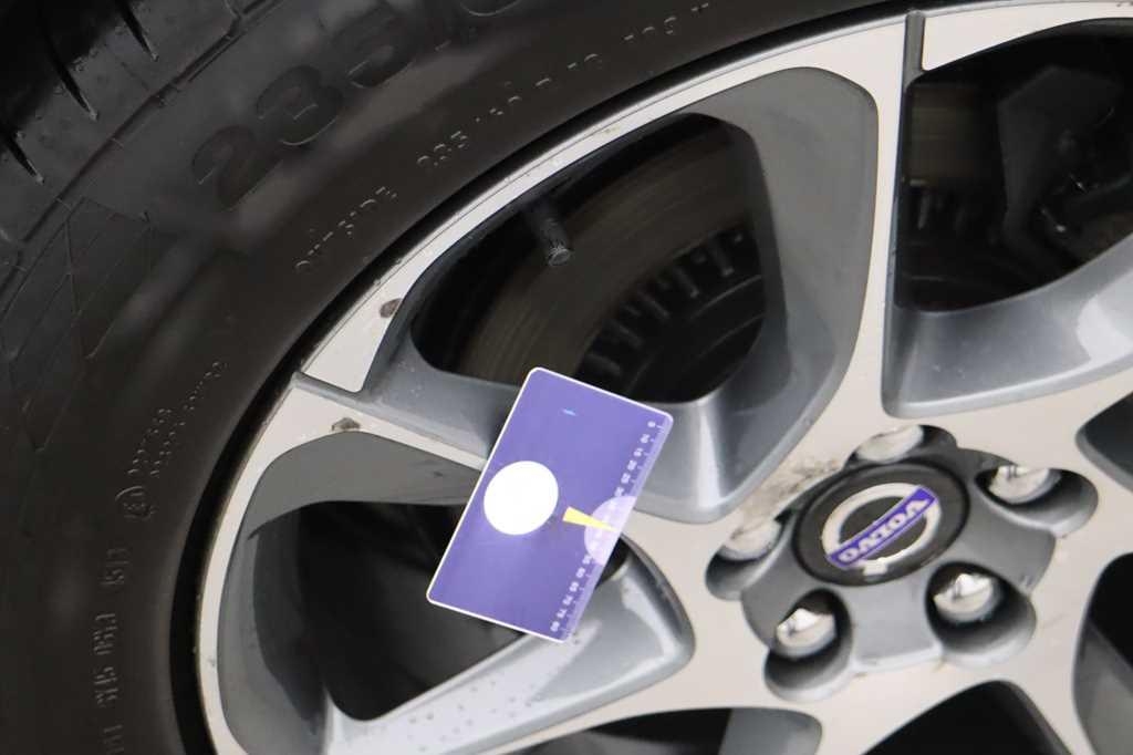 Volvo XC60 2016 фото 28