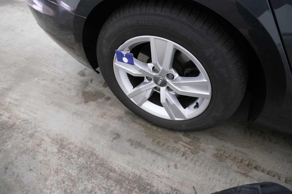 Audi A4 Avant 2016 photo 13