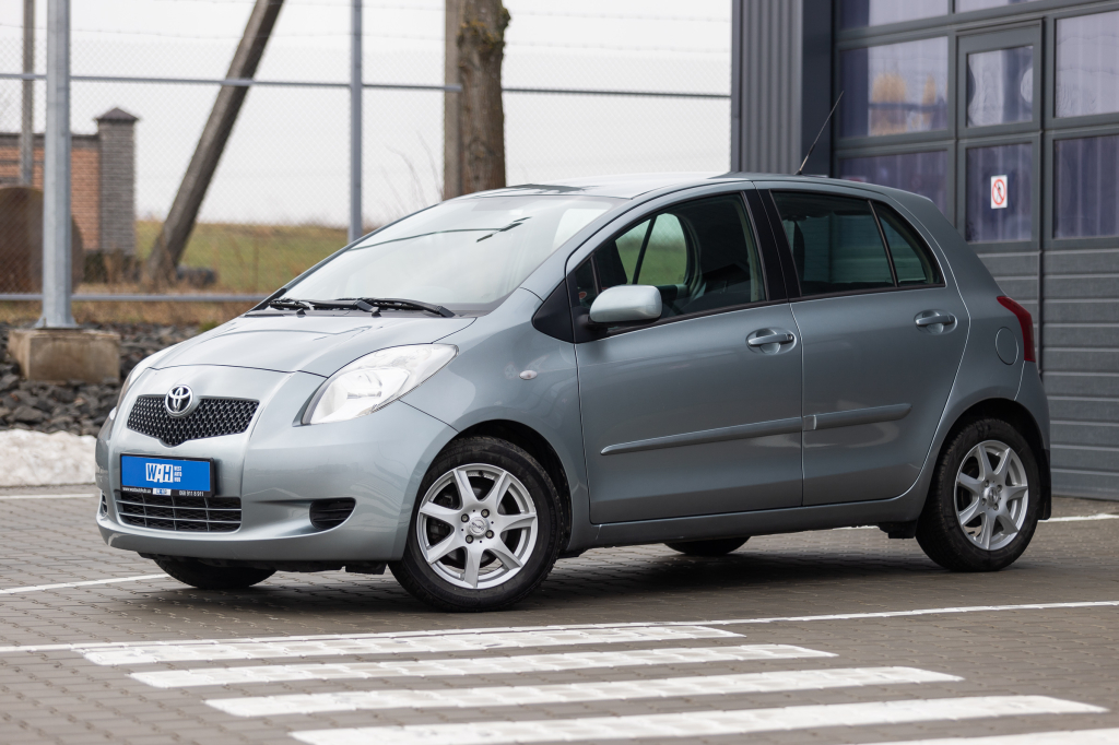 Toyota Yaris 2006 photo 7