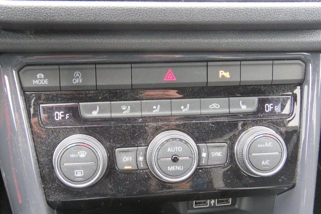 Volkswagen T-Roc 2019 фото 7