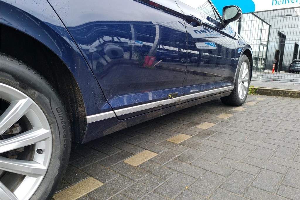 Volkswagen Passat Variant 2017 photo 18