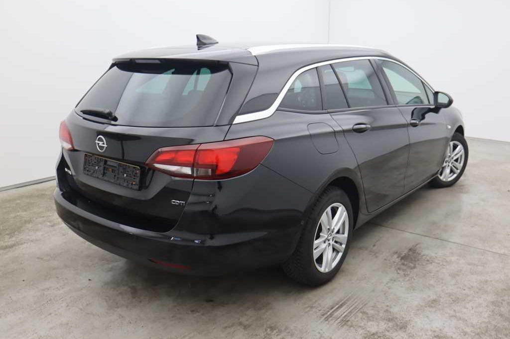 Opel Astra Sport Tourer 2018 фото 4