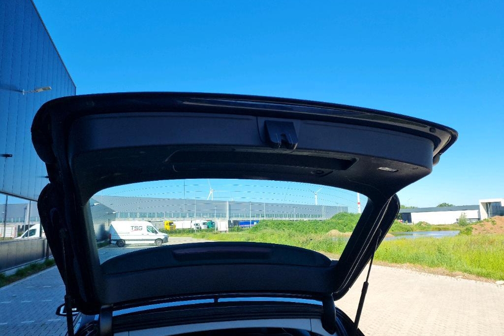 Audi A4 Avant 2016 фото 8