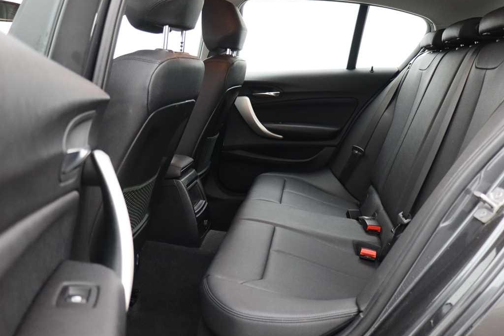 BMW 1er 2019 photo 6