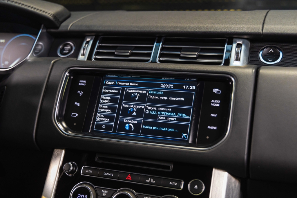 Land Rover Range Rover Vogue 2013 фото 28