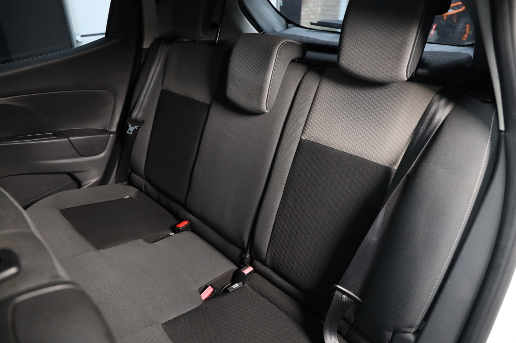 Renault Clio 2015 фото 7