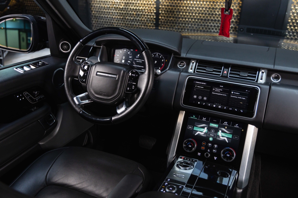 Land Rover Range Rover 2018 фото 34