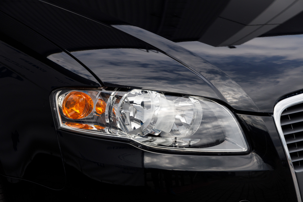 Audi A4 2005 фото 26