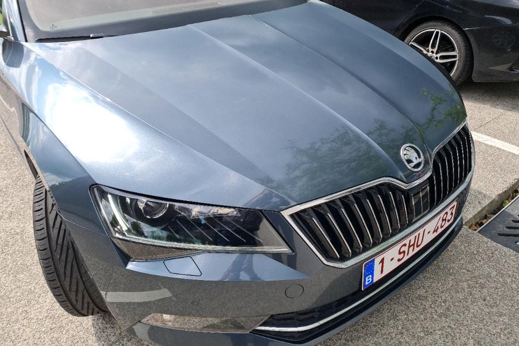 Skoda Superb Combi 2017 photo 17