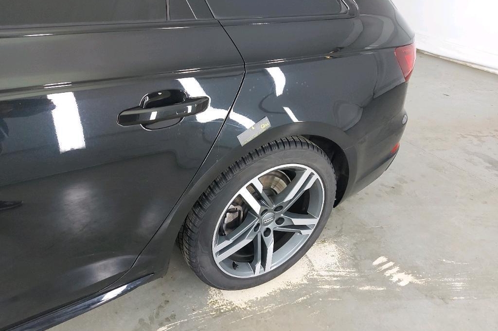 Audi A4 Avant 2019 photo 23