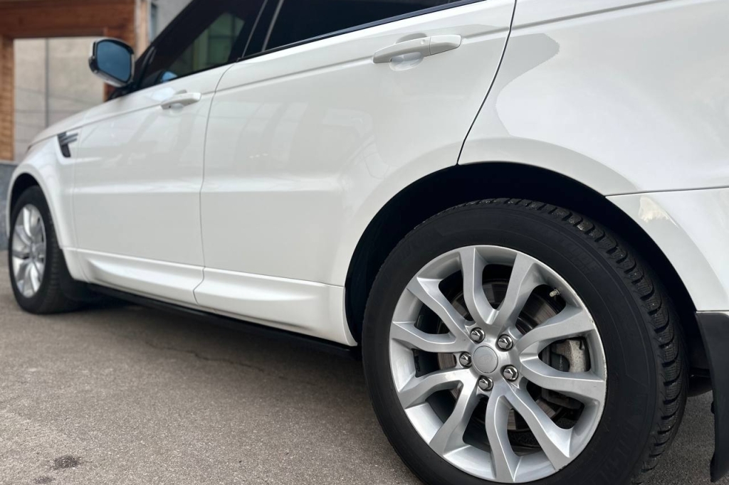 Land Rover Range Rover SE 2016 фото 7