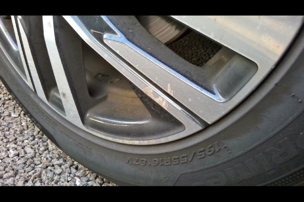 Peugeot 208 2020 фото 6