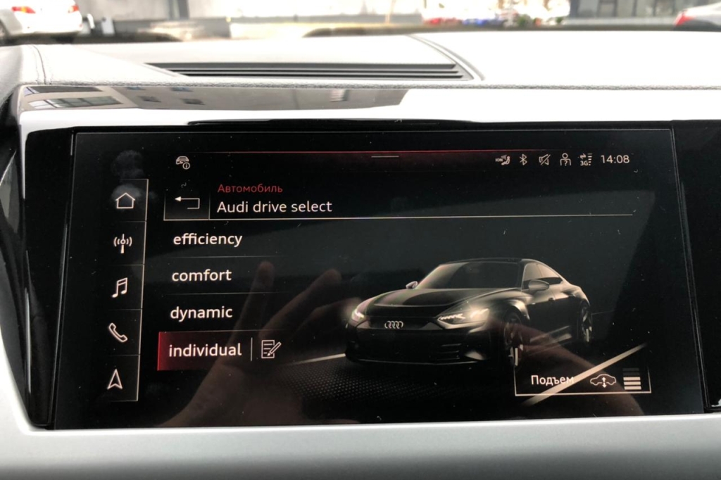 Audi e-tron GT 2021 фото 31