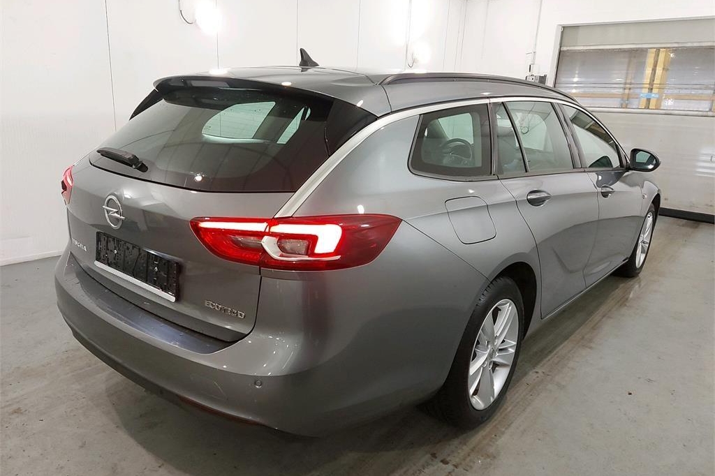 Opel Insignia Sports Tourer 2018 photo 4