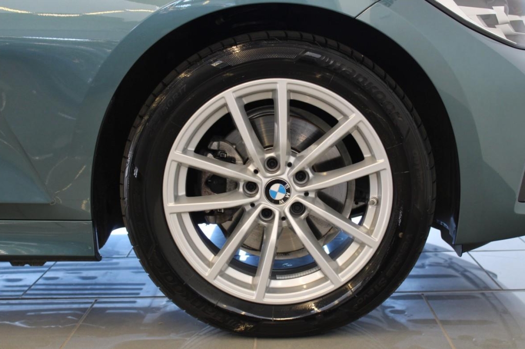 BMW 3er Touring 2019 photo 1